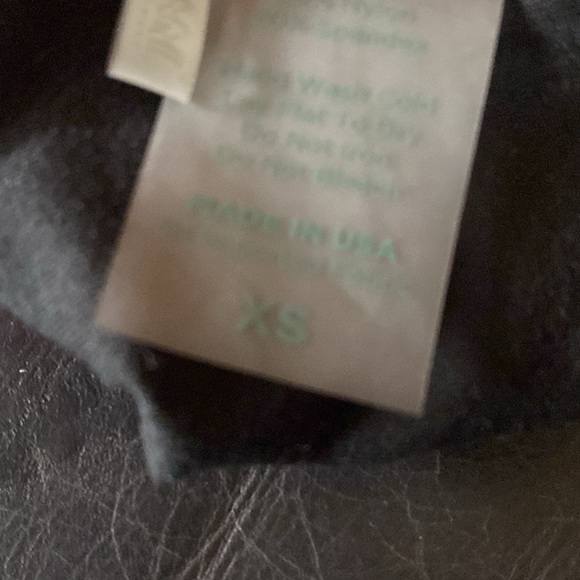 EUC Bombshell Sportswear Gloss Leggings XS - Picture 5 of 7